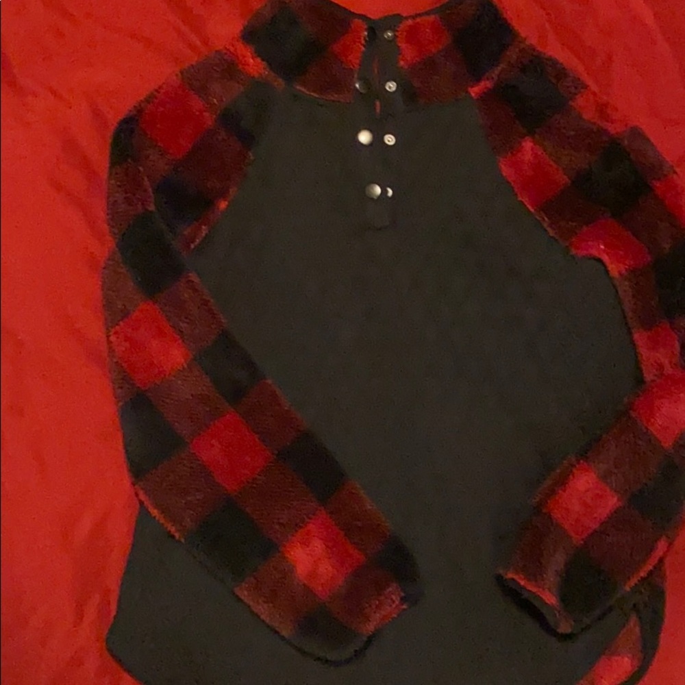 Half button Sherpa pull over